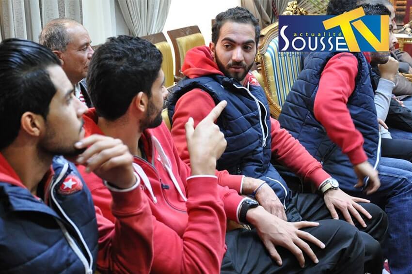 16 mars 2016 : Le gouverneur de Sousse honore l'équipe de volley-ball de l'Etoile 