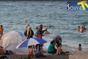 تلوث-شاطئ-بوجعفر